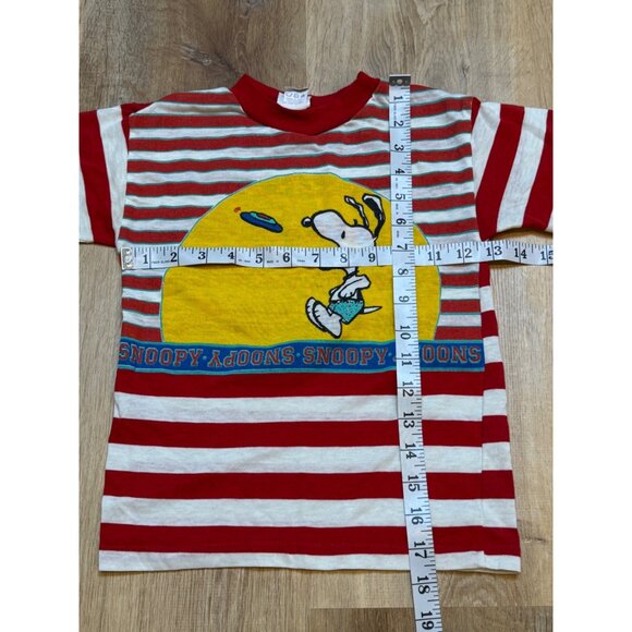 Vintage 80s Snoopy By Buster Brown Red & White Striped T-Shirt Size 7 USA - Picture 4 of 7